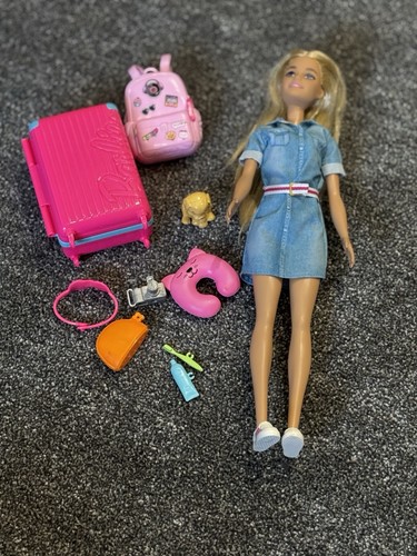 Mattel barbie travel doll - barbie, with