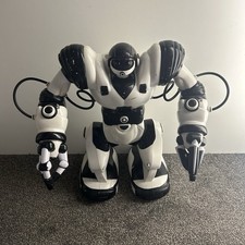 2004 WOWEE ROBOSAPIEN 14" LARGE REMOTE CONTROL ROBOT WITHOUT REMOTE
