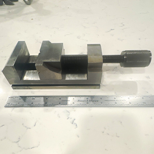 Precision grinding vice