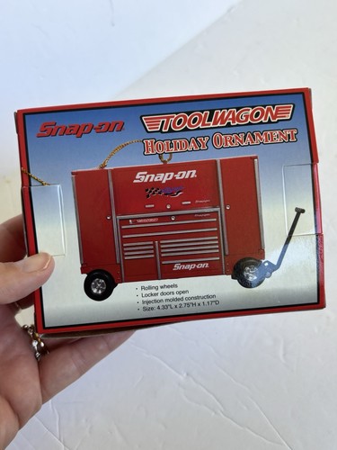 Snap tool wagon ornament - tool,
