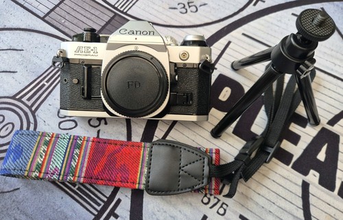 Canon program camera - canon,