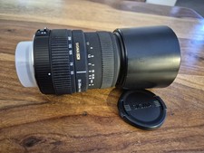 Sigma zoom55-200mm 1:4-5.6 DC Nikon Fit