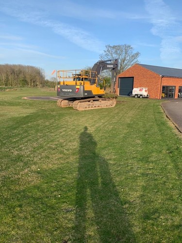 Digger cpcs operator hire - cpcs,
