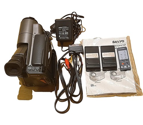 Sanyo 8mm video camera - sanyo,