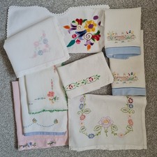 Vintage Linen Table Centre