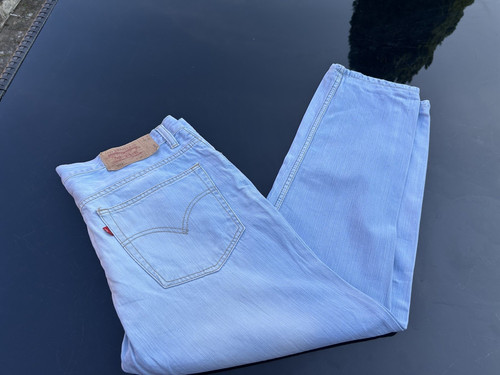 Levi 501 jeans waist size - 501,