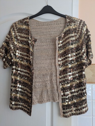 Size gold sequinned jacket - 14,