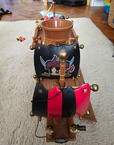 Disney mickey mouse pirates - disney,