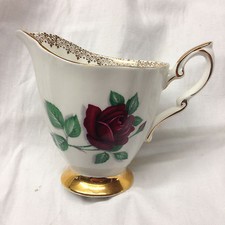 ROYAL STANDARD ENGLAND RED