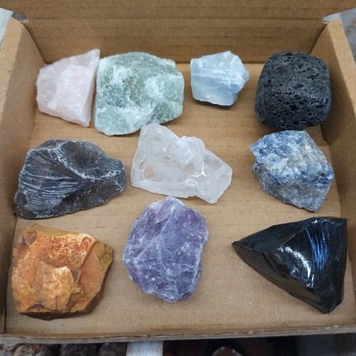Rough rock crystals collection - rough,