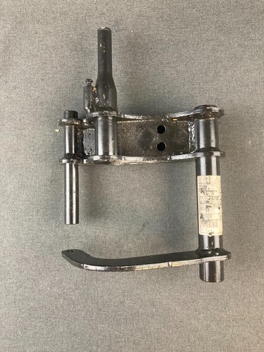 New swinging arm engine side - arm,