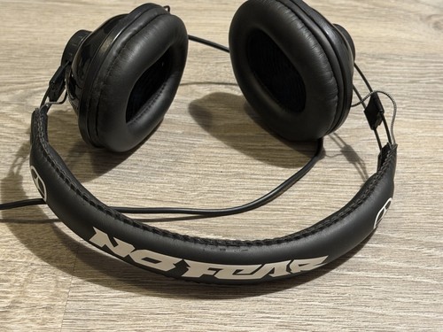 Fear over the ear wired - fear,