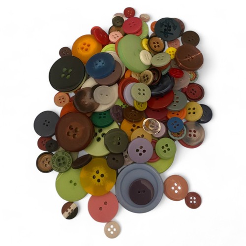 Assorted mixed plastic buttons - assorted,