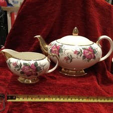 Vintage Pretty Sadler 1 Litre