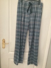 Brand New. 2 x Ladies check pyjama bottoms/loungers size M