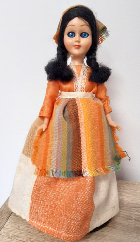 Vintage malta maltese girl - malta,