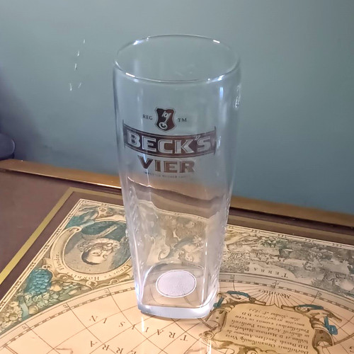 Beck branded pilsner pint - pilsner,