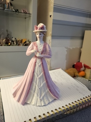 Coalport figurines limited - figurines,