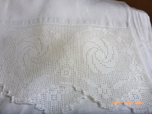 Antique irish linen bed - ☘️antique,