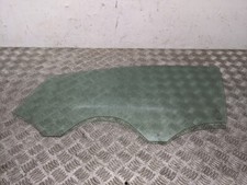 VOLKSWAGEN Polo Bluemotion Tdi 5dr Hatchback 2011 1.2 CFWA DOOR WINDOW (N/S/F) 