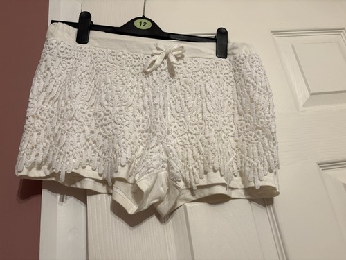Size primark white crotchet - primark,