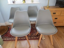 4 DINING CHAIRS