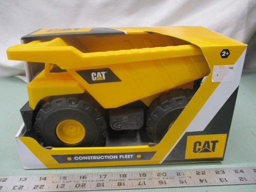 Cat 82021 construction fleet - cat,