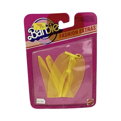 Barbie fashion extras clothes - barbie,