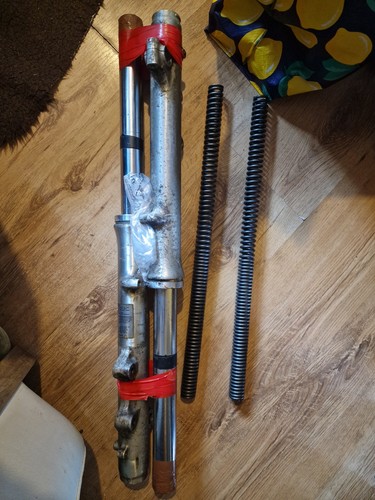 Suzuki gsx1100et forks - 80-82,
