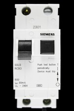 SIEMENS 32 AMP CURVE B 6kA