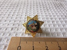 Redwood City Police 15 US LAW