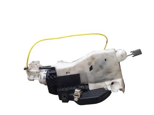 Mercedes class door lock - mercedes,