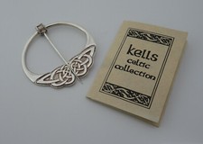 SILVER RALPH WESTON KELLS CELTIC COLLECTION PENANNULAR BROOCH ( PRE-OWNED )