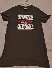 Mens size XS black mckenzie t