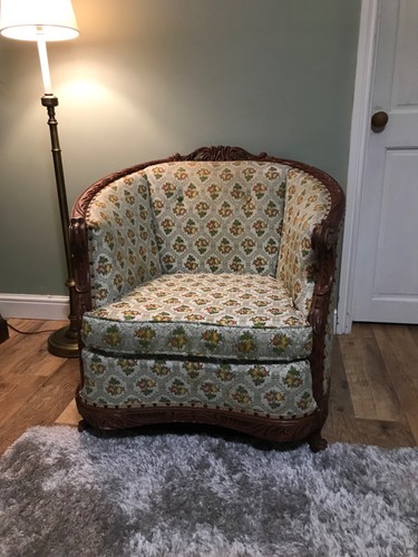 1930 victorian upholstered tub - upholstered,