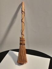 Dolls house Tudor broom 