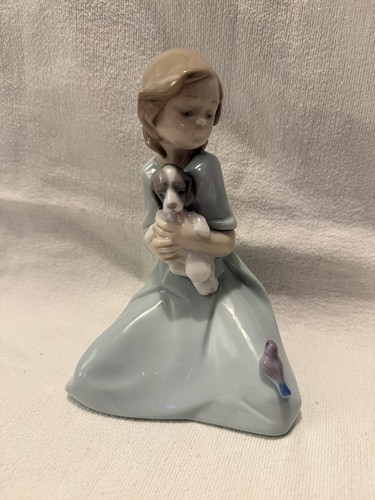 Llrado nao porcelain figurine - nao,