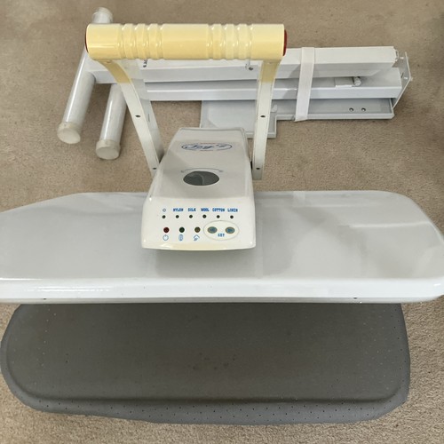 Steam ironing press with stand - ironing,