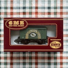 OO AIRFIX GMR 53410-1, Lyle’s Golden Syrup 12T Vent Van