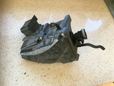 1877 Yamaha YBR125 Air Filter Induction Box Airbox Chamber 5VL 2015