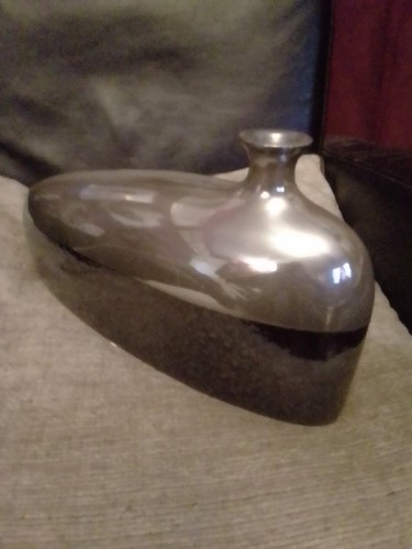 Ceramic flask vase approx - /,