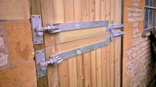Adjustable gate hinges inch - adjustable,