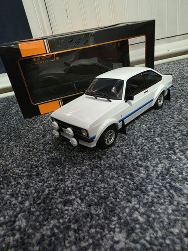 Ixo ford escort rs1800 - ford,