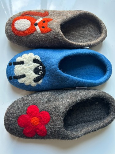 Slippers slip on - slippers,,