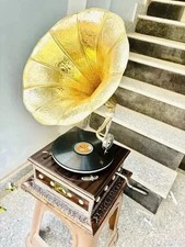 Vintage Style HMV Gramophone