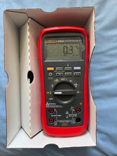 Fluke 28 II Ex Intrinsically Safe True-RMS Digital Multimeter / Approved UK
