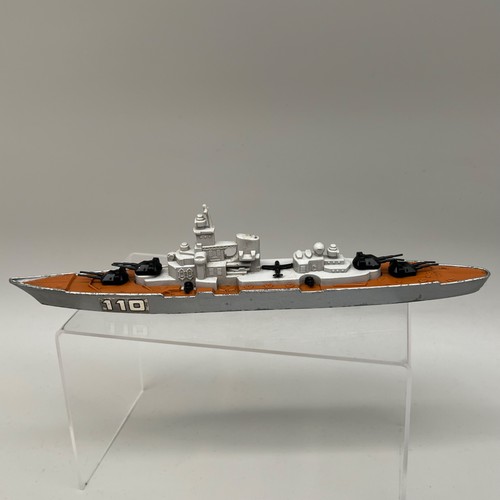 Matchbox sea kings battleship - sea,