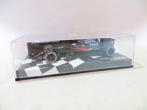 Minichamps 2016 mclaren honda - '2016,