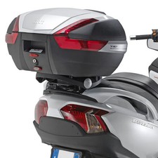 GIVI REAR ATTACHMENT TRUNK