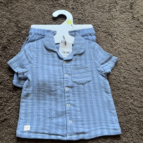 Bnwt baby boys 12 - tu, 9-12